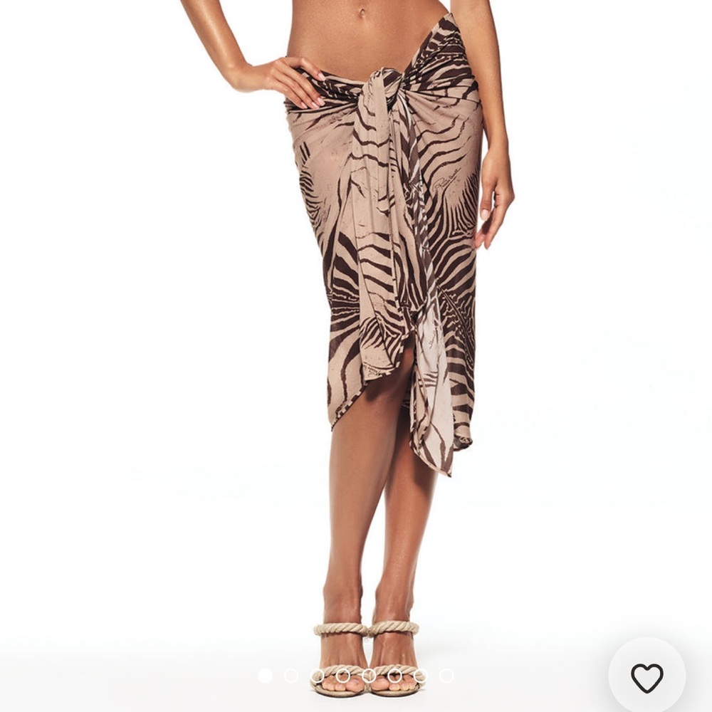 Skims x Roberto Cavalli Sarong